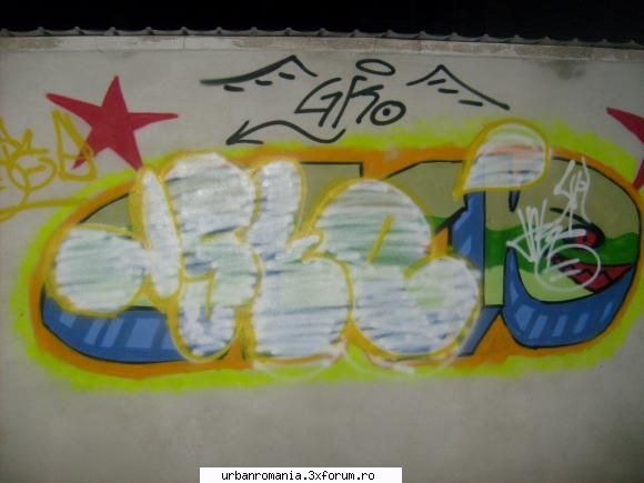 dupa :hi:...si da stiu ca e dus oelaca era bezna in partea graffiti fotos