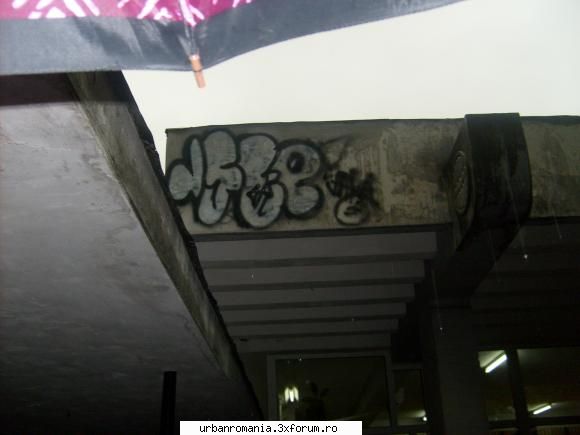 am dat pe complexu' alimentar :nebun: graffiti fotos