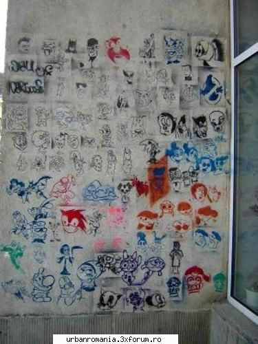deasemenea stenciluri ... "wall called this...
